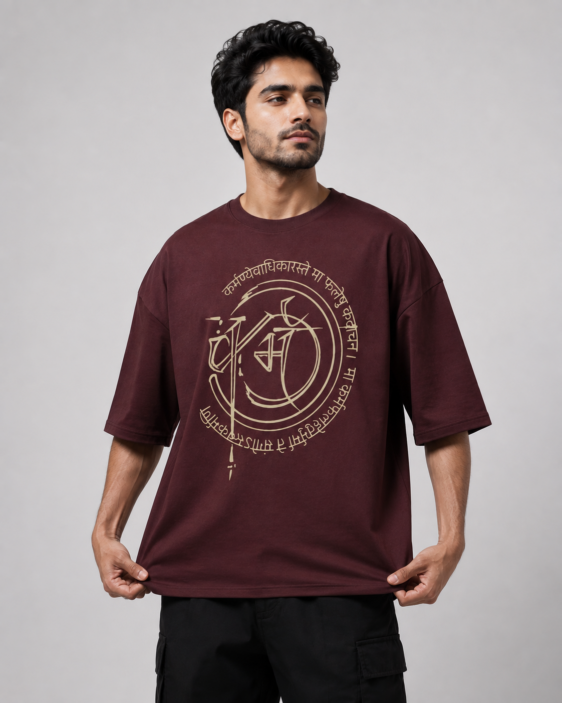 Men's Maroon Oversized Graphic Tee with Bhagavad Gita Sanskrit Print D26019